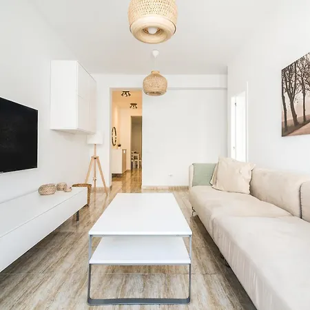 Apartment Home2book Elegant Urban La Naval *