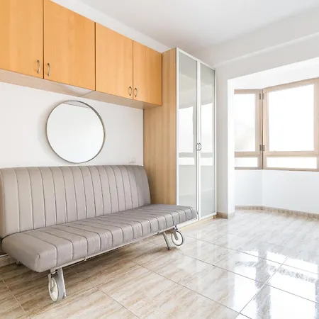 Apartment Home2book Elegant Urban La Naval *